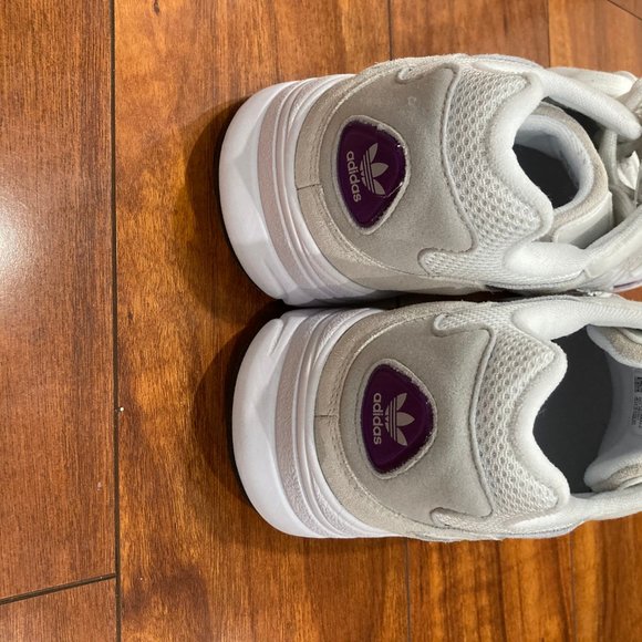 Adidas Yung 96 Sneaker - Picture 2 of 5